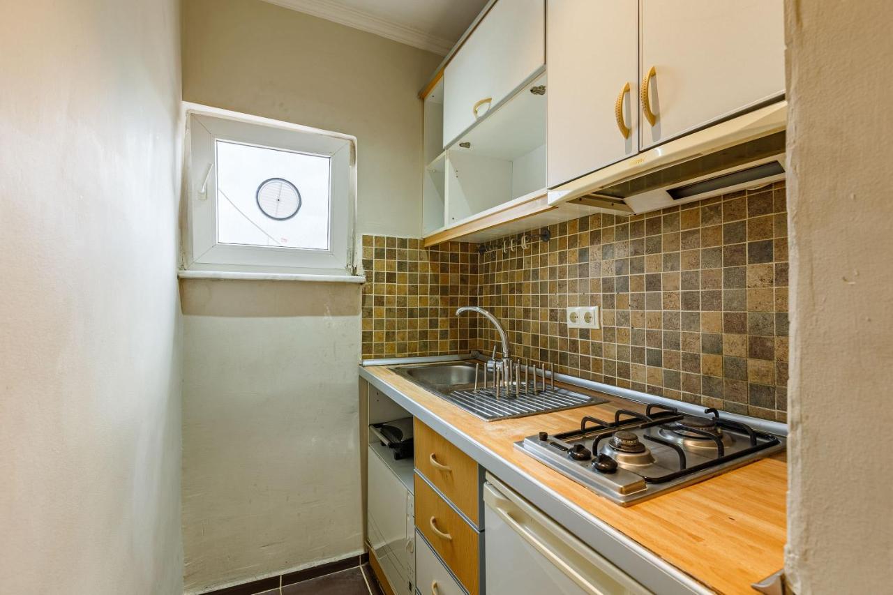 Taksim Rain Suite Стамбул Экстерьер фото