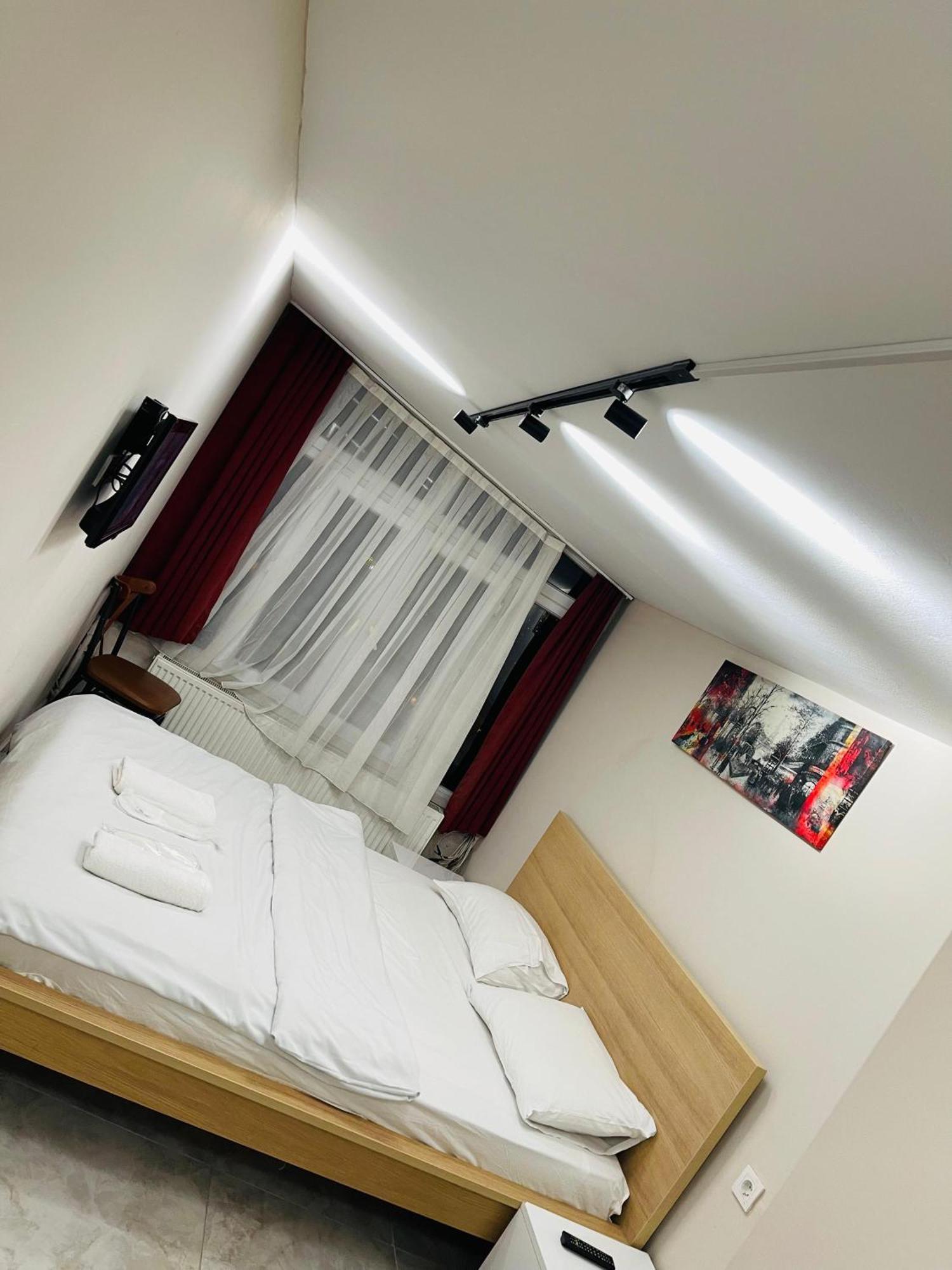 Taksim Rain Suite Стамбул Экстерьер фото